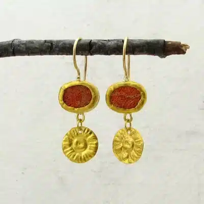Dangle Coral fine gold earrings