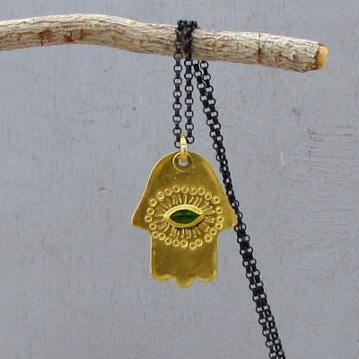Chrome Diopside 22k gold Hamsa pendant necklace
