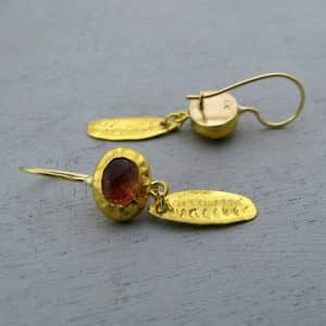 Dangle Strawberry Quartz 24k gold earrings