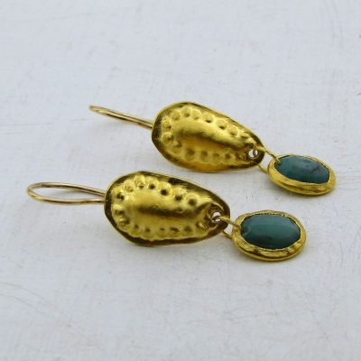 24 karat gold & Emerald dangle earrings