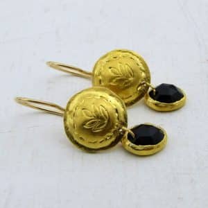 24 karat gold & Onyx dangle earrings