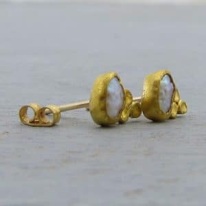 Solid 24k gold Pearl studs earrings