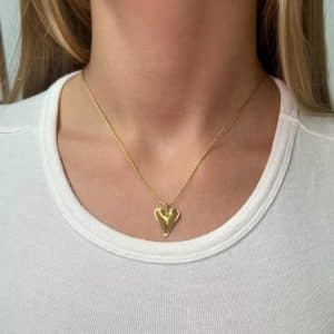 22k gold heart pendant