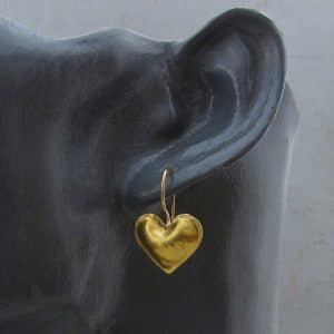 Handmade 22 karat gold heart earrings
