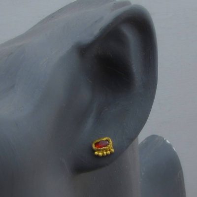Solid 24k gold Garnet studs earrings