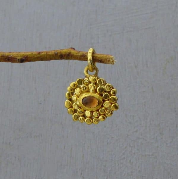 Pink Sapphire 24 karat pendant