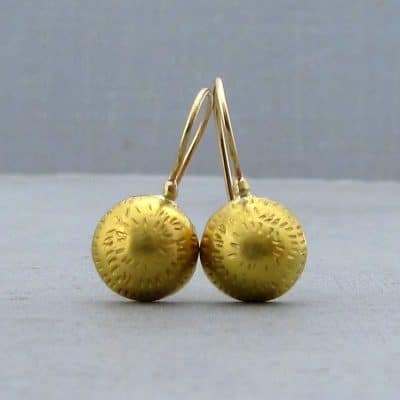 Dangle dome 22 karat gold earrings