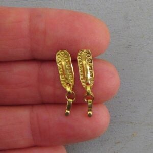 Articulated solid 22k gold link stud earrings