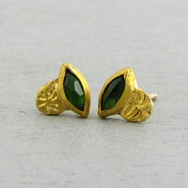 Chrome Diopside & solid 24k gold stud earrings